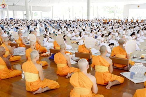 ภาพ No.237961:วันเสาร์ที่ 9 สิงหาคม พ.ศ. 2568 (วันพระ ขึ้น 15 ค่ำ เดือน 9) พิธีบุพเปตพลี ครั้งที่ 168 ร่วมอุทิศบุญแด่หมู่ญาติที่ล่วงลับไปแล้ว และสืบทอดอายุพระพุทธศาสนา ณ หอฉันคุณยายอาจารย์ฯ วัดพระธรรมกาย