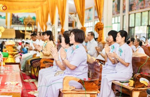 ภาพ No.170117:พิธีทอดกฐิน ณ วัดทุ่งวิจิตร อ.นาดี จ.ปราจีนบุรี ในโครงการกฐินสามัคคีทั่วไทย 30,000 วัด บูชาธรรม 80 ปี หลวงพ่อธัมมชโย โดยคณะศิษยานุศิษย์วัดพระธรรมกาย วันที่ 27 ตุลาคม พ.ศ. 2567