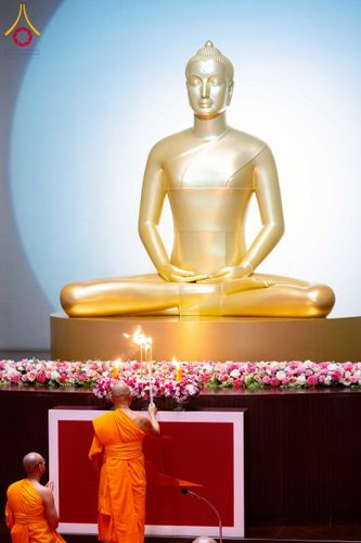 ภาพ No.256195:วันที่ 4 ตุลาคม พ.ศ. 2568 พิธีบรรพชาอุปสมบท  โครงการอุปสมบทหมู่บูชาธรรม 141 ปี  พระมงคลเทพมุนี (สด จนฺทสโร) ณ โบสถ์พระไตรปิฏก วัดพระธรรมกาย จ.ปทุมธานี