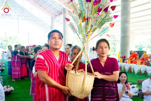 ภาพ No.179351:พิธีทอดกฐิน ณ ธุดงคสถานลำพูน อำเภอบ้านโฮ่ง จังหวัดลำพูน ในโครงการกฐินสามัคคีทั่วไทย 30,000 วัด บูชาธรรม 80 ปี หลวงพ่อธัมมชโย โดยคณะศิษยานุศิษย์วัดพระธรรมกาย วันที่ 15 พฤศจิกายน พ.ศ. 2567