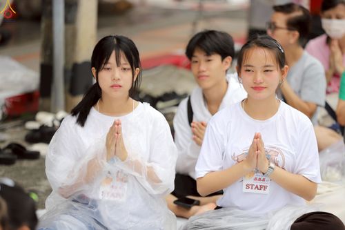 ภาพ No.245829:วันที่ 13-14 กันยายน พ.ศ. 2568 เจ้าหน้าที่ทุกสถานะ ทุกส่วนงาน ร่วมแรงร่วมใจ ปฏิบัติหน้าที่ เตรียมงาน เก็บงาน ตักบาตรพระ 555 รูป อ.เบตง จยะลา