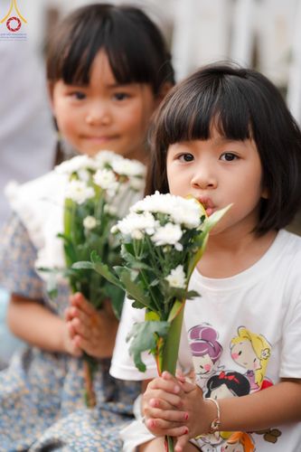 ภาพ No.128203:พิธีอัญเชิญพระบรมสารีริกธาตุ " ใจกลางเมืองนครหาดใหญ่ " เพื่อประดิษฐาน ณ มหารัตนเจดีย์สิริปทุมสวรรค์ (เจดีย์อริยพุทธะ 5 พระองค์) ศูนย์ปฏิบัติธรรมภาคใต้ อ.บางกล่ำ จ.สงขลา  วันที่ 9 มีนาคม พ.ศ.2567 (ชุดที่ 1)