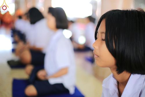 ภาพ No.200500:พิธีทอดผ้าป่าทำนุบำรุงศาสนสถาน ณ วัดรางกำหยาด ตำบลบางภาษี อำเภอบางเลน จังหวัดนครปฐม ในโครงการธรรมยาตรา กตัญญูบูชา มหาปูชนียาจารย์ พระมงคลเทพมุนี(สด จนฺทสโร) พระผู้ปราบมาร อนุสรณ์สถาน 7 แห่ง ปีที่ 13 วันที่ 22 มกราคม พ.ศ. 2568