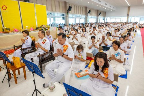 ภาพ No.148592:พิธีบุพเปตพลี, พิธีทอดผ้าป่า, พิธีไถ่ชีวิตโค 80 ตัว ให้ชีวิตสัตว์เป็นทาน ณ ศูนย์ปฎิบัติธรรมภาคใต้ อ.บางกล่ำ จ.สงขลา วันเสาร์ที่ 10 สิงหาคม พ.ศ. 2567