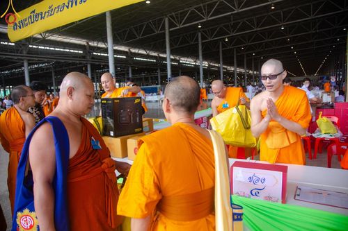 ภาพ No.147986:V.43 ภาพเตรียมงาน ปฎิบัติงาน ของเจ้าหน้าที่ อาสาสมัคร ทุกสถานะ เพื่อความสำเร็จ ในงานวันสมาธิโลก วันอาทิตย์ที่ 4 สิงหาคม พ.ศ.2567