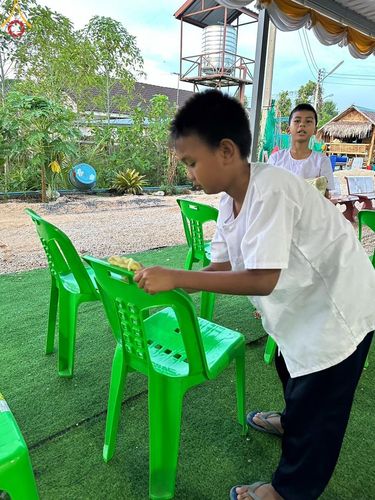 ภาพ No.133261:กิจวัตรกิจกรรมการฝึกตัวก่อนบวช และพิธีตัดปอยผมธรรมทายาท ณ ศูนย์ปฏิบัติธรรมและอบรมเยาวชนเมืองยะลา วันที่ 1-2 เมษายน พ.ศ. 2567