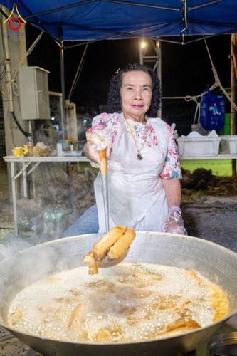 ภาพ No.291297:วันที่ 10 มกราคม พ.ศ. 2569 พิธีถวายภัตตาหารเป็นสังฆทาน แด่พระธรรมยาตรา ณ อนุสรณ์สถานคลองบางนางแท่น อ.สามพราน จ.นครปฐม ในโครงการธรรมยาตรา กตัญญูบูชา มหาปูชนียาจารย์ พระมงคลเทพมุนี(สด จนฺทสโร) พระผู้ปราบมาร อนุสรณ์สถาน 7 แห่ง ปีที่ 14