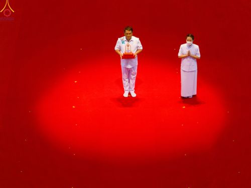 ภาพ No.85174:พิธีมุทิตาสักการะพระภิกษุ ผู้สอบได้เปรียญธรรม ๙ ประโยคระดับโลก, พิธีมอบโล่เกียรติยศและทุนการศึกษา สำนักเรียนบาลีดีเด่นทั่วประเทศ ในวันสมาธิโลก อาทิตย์ที่ 6 สิงหาคม พ.ศ. 2566 ณ สภาธรรมกายสากล วัดพระธรรมกาย