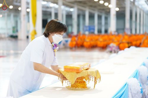 ภาพ No.65290:พิธีทอดผ้าป่า ในวันอาทิตย์ต้นเดือนที่ 4 ธันวาคม พ.ศ. 2565 ณ วัดพระธรรมกาย จ.ปทุมธานี