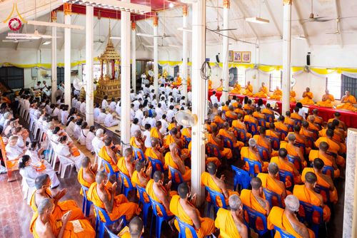 ภาพ No.298886:วันที่ 16 มกราคม พ.ศ. 2569 พิธีทอดผ้าป่าทำนุบำรุงศาสนสถาน ณ วัดอัมพวัน ต.บางม่วง อ.บางใหญ่ จ.นนทบุรี ในโครงการธรรมยาตรา กตัญญูบูชา มหาปูชนียาจารย์ พระมงคลเทพมุนี(สด จนฺทสโร) พระผู้ปราบมาร อนุสรณ์สถาน 7 แห่ง ปีที่ 14