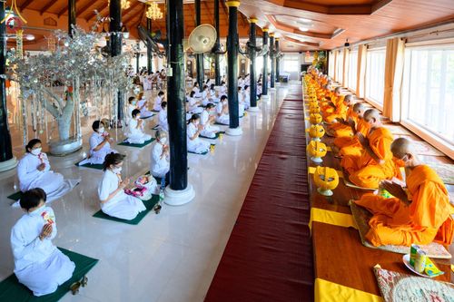พิธีอุปสมบทวัดสว่างภพ จ.ปทุมธานี รับบุญจัดงานโดย สำนักสื่อธรรมะ เมื่อวันที่ 13 ธันวาคม พ.ศ. 2565