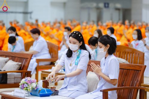 ภาพ No.91083:พิธีบำเพ็ญกุศลสวดพระอภิธรรม  อุบาสกถาวร พรหมถาวร (อุบาสกผู้ปั้นพระ) คืนสุดท้าย วันศุกร์ที่ 20 ตุลาคม พ.ศ. 2566 ณ ห้องแก้วสารพัดนึก 1 สภาธรรมกายสากล วัดพระธรรมกาย จ.ปทุมธานี