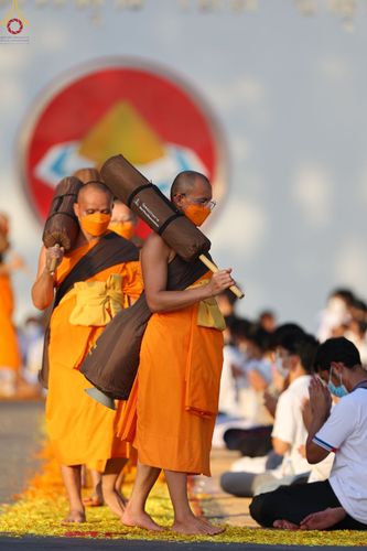 ภาพ No.70675:พิธีต้อนรับพระธรรมยาตรา ในโครงการธรรมยาตรากตัญญูบูชา มหาปูชนียาจารย์ พระมงคลเทพมุนี(สด จนฺทสโร) พระผู้ปราบมาร อนุสรณ์สถาน 7 แห่ง ปีที่ 11 วันที่ 14 มกราคม พ.ศ. 2566 ณ อนุสรณ์สถานลำดับที่ 3 สถานที่เกิดในเพศสมณะ วัดสองพี่น้อง อ.สองพี่น้อง จ.สุพรรณบุรี