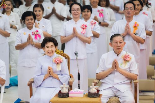 ภาพ No.331377:วันที่ 31 พฤษภาคม พ.ศ.2569 พิธีทอดผ้าป่าและตอกเสาเข็มมงคลต้นแรก องค์พระเจดีย์เพื่อสร้างสันติภาพโลก  ณ ธุดงคสถานพัฒนานิคม จังหวัดลพบุรี