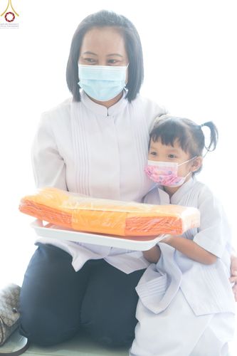 ภาพ No.72806:พิธีเจริญพระพุทธมนต์ และถวายภัตตาหารเป็นสังฆทาน เนื่องในวันคล้ายวันเกิด ครบรอบ 114 ปี คุณยายอาจารย์มหารัตนอุบาสิกาจันทร์ ขนนกยูง วันที่ 19 มกราคม พ.ศ. 2566 ณ หอฉันคุณยายอาจารย์ฯ วัดพระธรรมกาย จ.ปทุมธานี