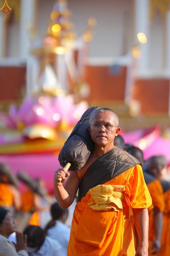 ภาพ No.295374:วันที่ 16 มกราคม พ.ศ. 2569 พิธีต้อนรับพระธรรมยาตรา อนุสรณ์สถานลำดับที่ 4 (ภาพชุดที่ 2) สถานที่เกิดด้วยกายธรรม ณ วัดโบสถ์บน ต.บางคูเวียง จ.นนทบุรี ในโครงการธรรมยาตรา กตัญญูบูชา มหาปูชนียาจารย์ พระมงคลเทพมุนี(สด จนฺทสโร) พระผู้ปราบมาร อนุสรณ์สถาน 7 แห่ง ปี