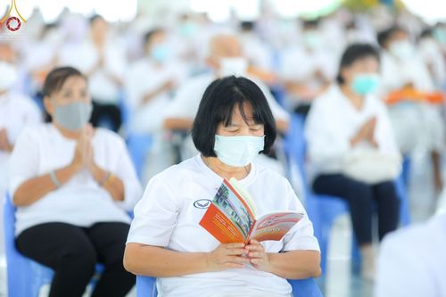 ภาพ No.64903:พิธีบุพเปตพลี ครั้งที่ 129 เพื่ออุทิศบุญกุศลแด่บรรพบุรุษผู้ล่วงลับ วันที่ 23 พฤศจิกายน พ.ศ. 2565 ณ วัดพระธรรมกาย