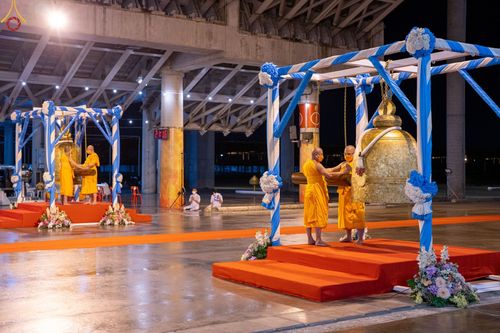 ภาพ No.72866:พิธีฉลองชัยสวดมนต์บทธรรมจักร 5,045,000,114 จบ เนื่องในวันคล้ายวันเกิด ครบรอบ 114 ปี คุณยายมหารัตนอุบาสิกาจันทร์ ขนนกยูง ณ วัดพระธรรมกาย จ.ปทุมธานี วันที่ 19 มกราคม พ.ศ. 2566