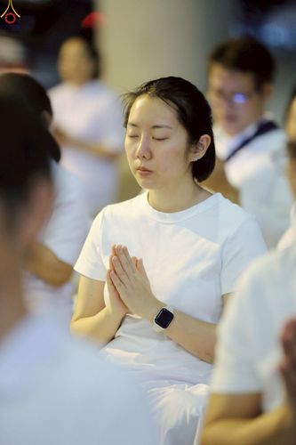 ภาพ No.241062:วันพุธที่ 27 สิงหาคม พ.ศ. 2568 พิธีจุดประทีป ในวันธรรมชัย ณ วัดพระธรรมกาย