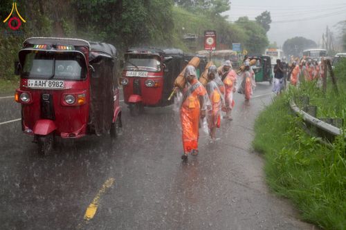 ภาพ No.226334:วันที่ 7-10 พฤษภาคม พ.ศ. 2568 โครงการเดินธรรมยาตรา สยาม-ลังกา ธรรมยาตรา ฉลองเทศกาลวิสาขบูชาแห่งชาติ ศรีลังกา บูชาธรรม 81 ปี หลวงพ่อธัมมชโย เมืองนูวราอิลิยา ประเทศศรีลังกา