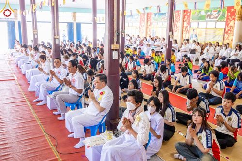 ภาพ No.199596:พิธีทอดผ้าป่าทำนุบำรุงศาสนสถาน ณ วัดศิลามูล ตำบลหินมูล อำเภอบางเลน จังหวัดนครปฐม ในโครงการธรรมยาตรา กตัญญูบูชา มหาปูชนียาจารย์ พระมงคลเทพมุนี(สด จนฺทสโร) พระผู้ปราบมาร อนุสรณ์สถาน 7 แห่ง ปีที่ 13 วันที่ 21 มกราคม พ.ศ. 2568