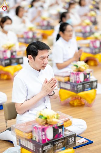 ภาพ No.145319:พิธีถวายผ้าอาบน้ำฝนและประทีปโคมไฟ ณ สภาธรรมกายสากล วัดพระธรรมกาย วันเสาร์ที่ 20 กรกฎาคม พ.ศ. 2567