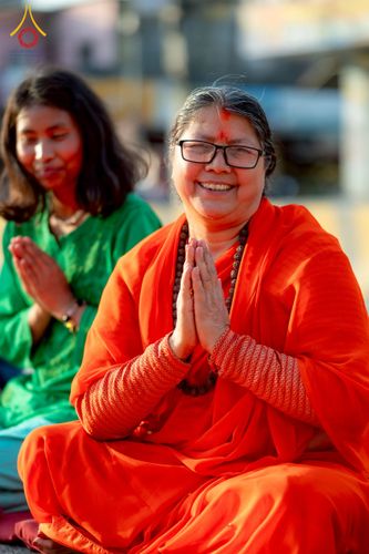 ภาพ No.212984:วันที่ 14 - 15 มีนาคม พ.ศ. 2568 คณะสงฆ์และสามเณรเดินธรรมยาตรา ในโครงการบวชสามเณรเนปาล 500 รูป ไปยังสถานที่รอบมายาเทวีและลุมพินีเกรด ณ ลุมพินี ประเทศเนปาล