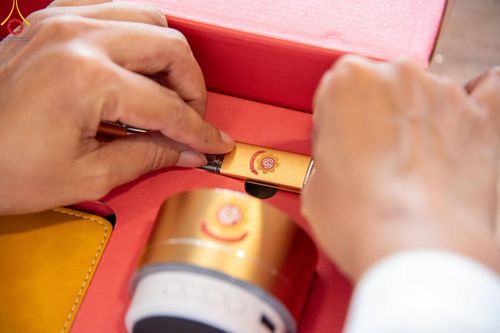 ภาพ No.212109:วันจันทร์ที่ 17 มีนาคม พ.ศ. 2568 บุญบรรจุกล่องไทยธรรม เพื่อถวายแด่พระสังฆาธิการ 40,000 กว่าวัดทั่วไทย ในวันคุ้มครองโลก 22 เมษายน พ.ศ. 2568 ณ บ้านแก้วเรือนทองคุณยายฯ วัดพระธรรมกาย