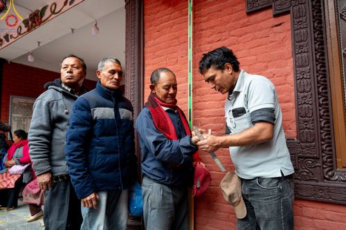 ภาพ No.209854:วันที่ 28 กุมภาพันธ์ พ.ศ.2568 พิธีเปิดโครงการบวชสามเณร พิธีถวายไทยธรรม พิธีขอขมามอบผ้าไตร  ณ เมืองปาตัน ประเทศเนปาล