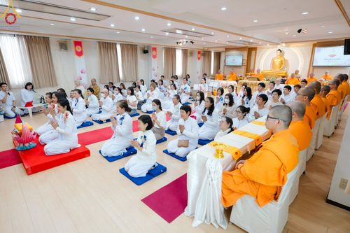 ภาพ No.133103:พิธีทอดผ้าป่าสามัคคีฉลองครบ 13 ปี วัดพระธรรมกายไอจิ แด่คณะพระภิกษุสงฆ์ 12 วัด ศูนย์สาขาทั่วภาคพื้นญี่ปุ่น วันที่ 31 มีนาคม พ.ศ. 2567