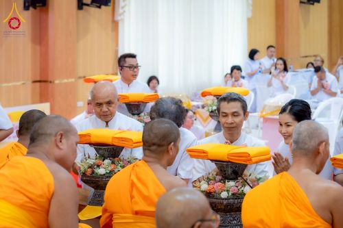 ภาพ No.252844:วันที่ 12 ตุลาคม พ.ศ. 2568 พิธีทอดกฐินครบรอบ 12 ปี เพื่อสร้างถนนธรรมวิถี ณ ศูนย์ปฏิบัติธรรมนครราชสีมา