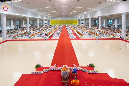 ภาพ No.185336:พิธีถวายมหาสังฆทาน 1,000 วัด ในวาระอายุวัฒนมงคล 84 ปี หลวงพ่อทัตตชีโว วันอาทิตย์ที่ 22 ธันวาคม พ.ศ. 2567 ณ สภาธรรมกายสากล วัดพระธรรมกาย