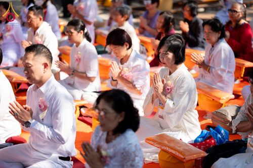 ภาพ No.130550:พิธีบรรพชาธรรมทายาท ในโครงการบรรพชา 1,250 รูป ณ แดนประสูติ สวนลุมพินี ประเทศเนปาล วันที่ 9 มีนาคม พ.ศ. 2567