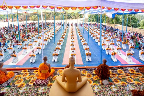 ภาพ No.130362:Photo Story ปฐมบรรพชาชาวพุทธมาร์มา Episode 3/5 วันที่ 9 กุมภาพันธ์ พ.ศ. 2567 ในโครงการบรรพชาสามเณร ครั้งแรกของชาวพุทธมาร์มา บังกลาเทศ ณ วัดธัมจักร อรัญกุฏิ เมืองรัมการ์ คาร์กาชารี บังกลาเทศ