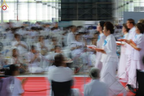 ภาพ No.154756:พิธีทอดผ้าป่าสมทบกฐินวัดพระธรรมกาย และสมทบกฐิน 30,000 วัดทั่วไทย ครั้งที่ 2 ณ สภาธรรมกายสากล วัดพระธรรมกาย วันอังคารที่ 17 กันยายน พ.ศ. 2567