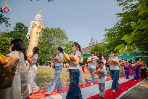 ภาพ No.318887:วันจันทร์ที่ ๖ เมษายน พ.ศ.๒๕๖๙  โครงการบรรพชาสามเณรภาคฤดูร้อน ประจำปี ๒๕๖๙  บูชาธรรม ๘๒ ปี หลวงพ่อธัมมชโย  ณ วัดห้วยตองสัก อำเภอจอมทอง จังหวัดเชียงใหม่