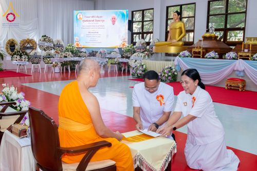 ภาพ No.316081:วันศุกร์ที่ 27 มีนาคม พ.ศ. 2569 พิธีบำเพ็ญกุศล คุณพ่อณรงค์ จินตมากุล  สิริอายุ 99 ปี 11 เดือน โยมบิดา พระครูปลัดรัตนวีรวัฒน์ (รังสฤษดิ์ อิทฺธิจินตโก) ที่ปรึกษาเจ้าคณะจังหวัดปทุมธานี เจ้าอาวาสวัดพระธรรมกาย  ณ ห้องปลูกศรัทธา 2 วัดพระธรรมกาย ปทุมธานี