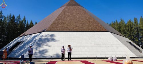 ภาพ No.105805:V.2 ทุ่มเท การเตรียมงาน เก็บงาน การรับบุญของเจ้าหน้าที่หน่วยงานต่างๆ เพื่อโครงการธรรมยาตรา กตัญญูบูชามหาปูชนียาจารย์ พระมงคลเทพมุนี (สด จนฺทสโร) พระผู้ปราบมาร อนุสรณ์สถาน 7 แห่ง ปีที่ 12 ระหว่างวันที่ 2 - 31 มกราคม พ.ศ.2567