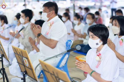 ภาพ No.73837:พิธีถวายภัตตาหารเป็นสังฆทาน แด่คณะพระธรรมยาตราฯ ในโครงการธรรมยาตรากตัญญูบูชา มหาปูชนียาจารย์ พระมงคลเทพมุนี(สด จนฺทสโร) พระผู้ปราบมาร อนุสรณ์สถาน 7 แห่ง ปีที่ 11 วันที่ 23 มกราคม พ.ศ. 2566