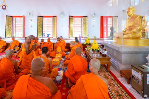 ภาพ No.66209:พิธีอุปสมบทวัดสองพี่น้อง อ.สองพี่น้อง จ.สุพรรณบุรี รับบุญจัดงานโดยสำนักงานวัดฯ เมื่อวันที่ 7 ธันวาคม พ.ศ. 2565