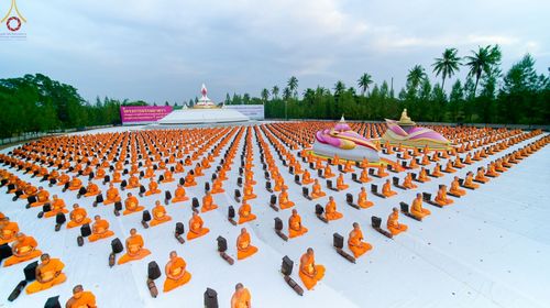 ภาพ No.70445:พุทธบุตรธรรมยาตรา ปฏิบัติธรรมและบันทึกภาพประวัติศาสตร์ ในโครงการธรรมยาตรากตัญญูบูชา มหาปูชนียาจารย์ พระมงคลเทพมุนี(สด จนฺทสโร) พระผู้ปราบมาร อนุสรณ์สถาน 7 แห่ง ปีที่ 11 ณ อนุสรณ์สถานคลองบางนางแท่น อ.สามพราน จ.นครปฐม วันที่ 9 มกราคม พ.ศ. 2566