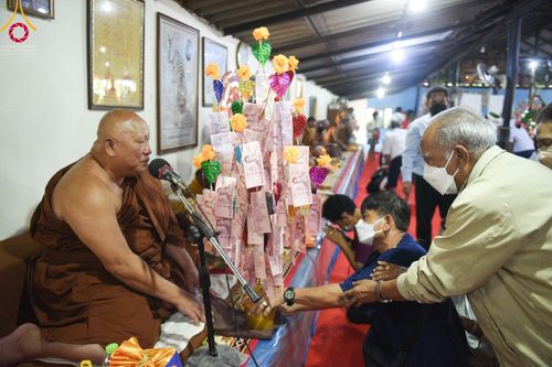 ภาพ No.63858:พิธีทอดกฐินสามัคคีทั่วไทย 5,000 วัด โดยคณะศิษยานุศิษย์วัดพระธรรมกาย น้อมบูชาธรรม 78 ปี หลวงพ่อธัมมชโย  วันอาทิตย์ที่  6  พฤศจิกายน พ.ศ. 2565  ณ วัดลำพญากลาง อ.มวกเหล็ก จ.สระบุรี