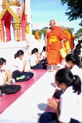 ภาพ No.66831:พิธีอุปสมบท วัดตลาดใหม่ จ.อ่างทอง รับบุญจัดงานโดย สำนักบริการกลาง เมื่อวันที่ 7 ธันวาคม พ.ศ. 2565