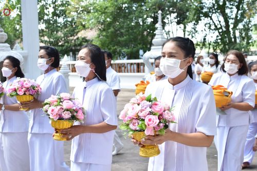 ภาพ No.67005:พิธีอุปสมบทวัดพันเสด็จนอก อ.ศรีราชา จ.ชลบุรี รับบุญจัดงานโดย สำนักพัฒนาเยาวชนโลก เมื่อวันที่ 7 ธันวาคม พ.ศ. 2565