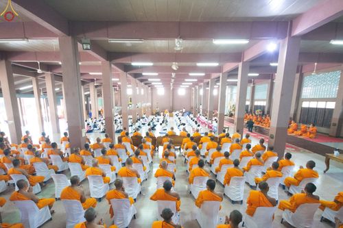 ภาพ No.69202:พระธรรมยาตรา ปฏิบัติศาสนกิจ ทำนุบำรุงศาสนสถาน, สวดธรรมจักร, ปฏิบัติธรรม ร่วมกับชุมชน,นักเรียนเด็กดีวีสตาร์ และร่วมพิธีทอดผ้าป่าบำรุงศาสนสถาน ในโครงการธรรมยาตรากตัญญูบูชา มหาปูชนียาจารย์ พระมงคลเทพมุนี(สด จนฺทสโร) พระผู้ปราบมาร อนุสรณ์สถาน 7 แห่ง ปีที่ 11