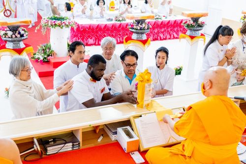 ภาพ No.63945:พิธีทอดกฐินสามัคคี ประจำปีพุทธศักราช 2565 ณ วัดพระธรรมกายจอร์เจีย ประเทศสหรัฐอเมริกา วันอาทิตย์ที่  23  ตุลาคม  พ.ศ. 2565