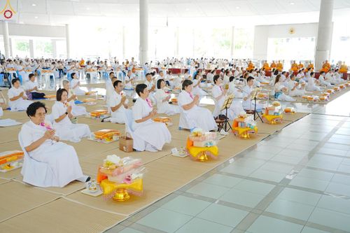 ภาพ No.348512:วันที่ 11 กันยายน พ.ศ.2569 พิธีบุพเปตพลี ครั้งที่ 188 ร่วมอุทิศส่วนกุศล แด่หมู่ญาติผู้ล่วงลับไปแล้ว และเป็นปัจจัยสนับสนุน การเผยแผ่พระพุทธศาสนา ณ หอฉันคุณยายอาจารย์ วัดพระธรรมกาย