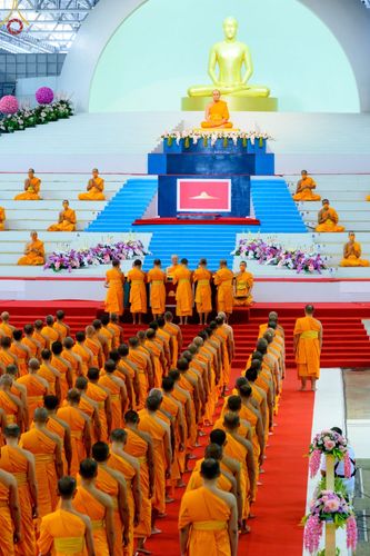 ภาพ No.65388:พิธีรับมอบต้นสมบัติจักรพรรดิ เพื่องานเผยแผ่พระพุทธศาสนาวิชชาธรรมกายไปทั่วโลก แด่ศูนย์ส่งเสริมศีลธรรมทั่วโลก 221 แห่ง ในวันอาทิตย์ต้นเดือนที่ 4 ธันวาคม พ.ศ. 2565 ณ วัดพระธรรมกาย จ.ปทุมธานี