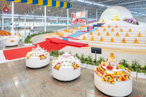 ภาพ No.287556:วันที่ 1 มกราคม พ.ศ. 2569 พิธีบูชาข้าวพระ ณ สภาธรรมกายสากล วัดพระธรรมกาย