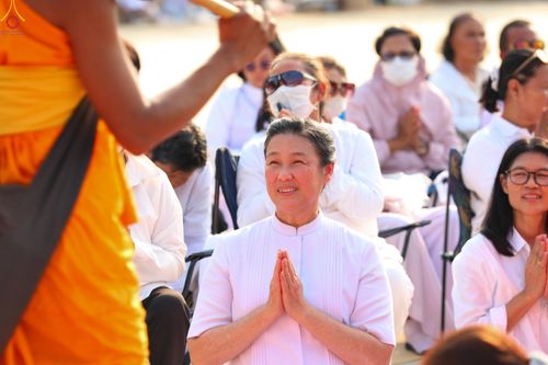 ภาพ No.299487:วันที่ 18 มกราคม พ.ศ. 2569 พิธีต้อนรับพระธรรมยาตรา ณ อนุสรณ์สถานลำดับที่ 5 สถานที่เผยแผ่วิชชาธรรมกายครั้งแรก อนุสรณ์สถานบางปลา วัดบางปลา อำเภอบางเลน จังหวัดนครปฐม ในโครงการธรรมยาตรา กตัญญูบูชา มหาปูชนียาจารย์ พระมงคลเทพมุนี(สด จนฺทสโร) พระผู้ปราบมาร อนุส